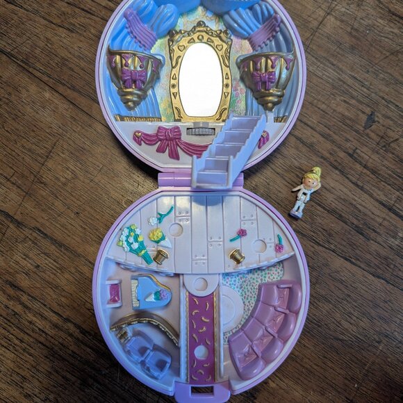 Polly Pocket Polly's Grand Ballet - Picture 1 of 3